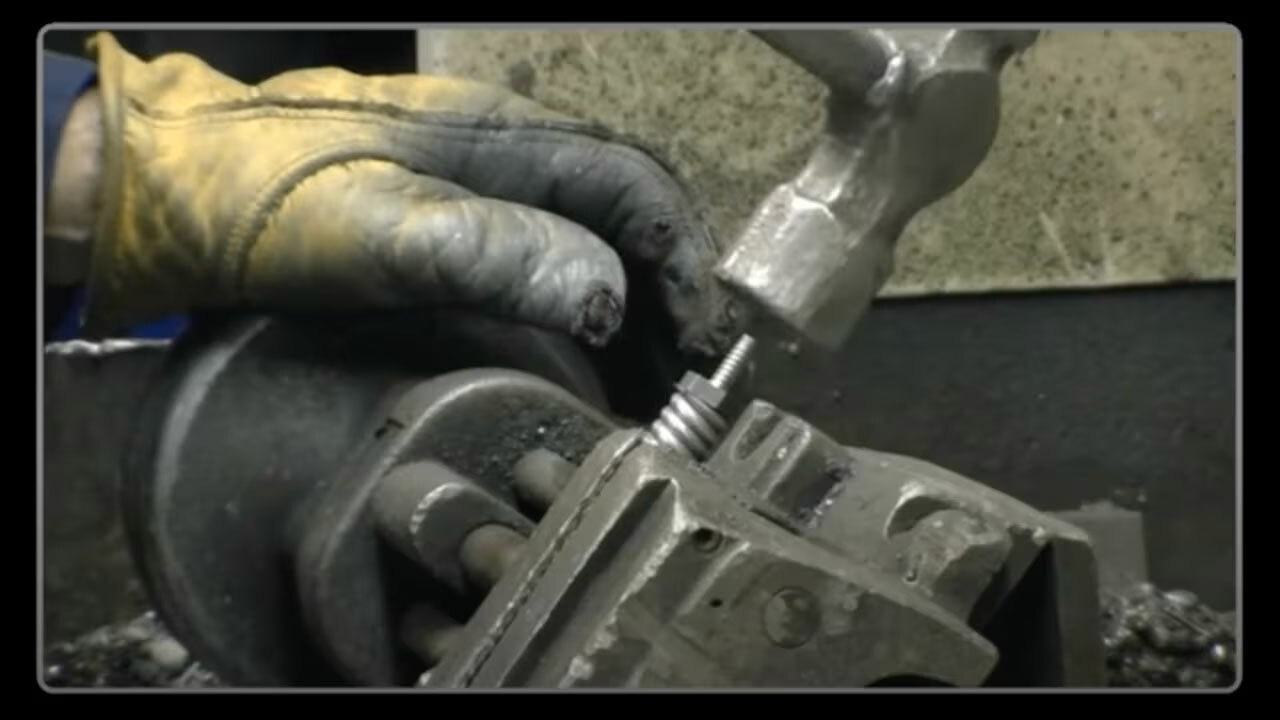 Installing Splicers in Magnum Cable